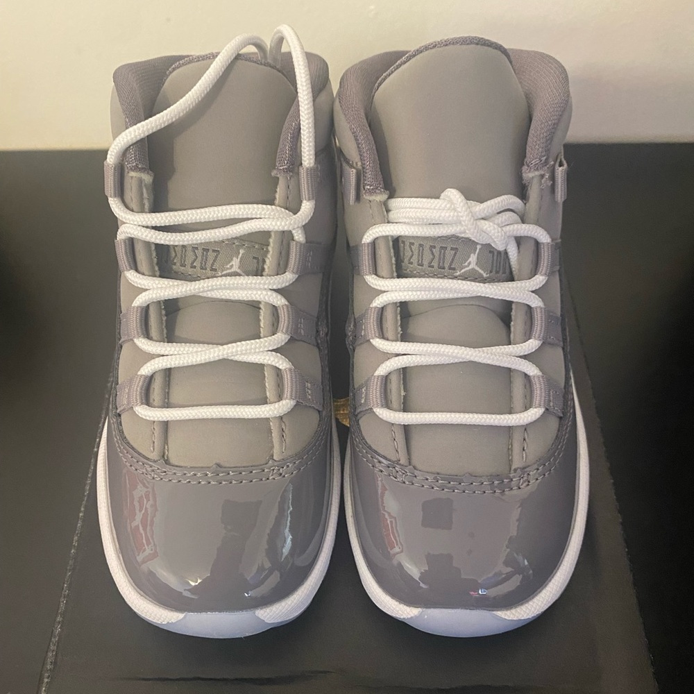 Air Jordan 11